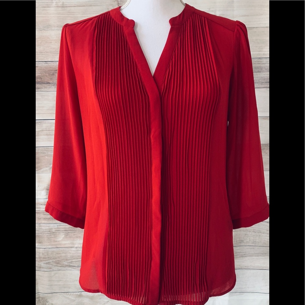 RED🌹🍃🌱BLOUSE